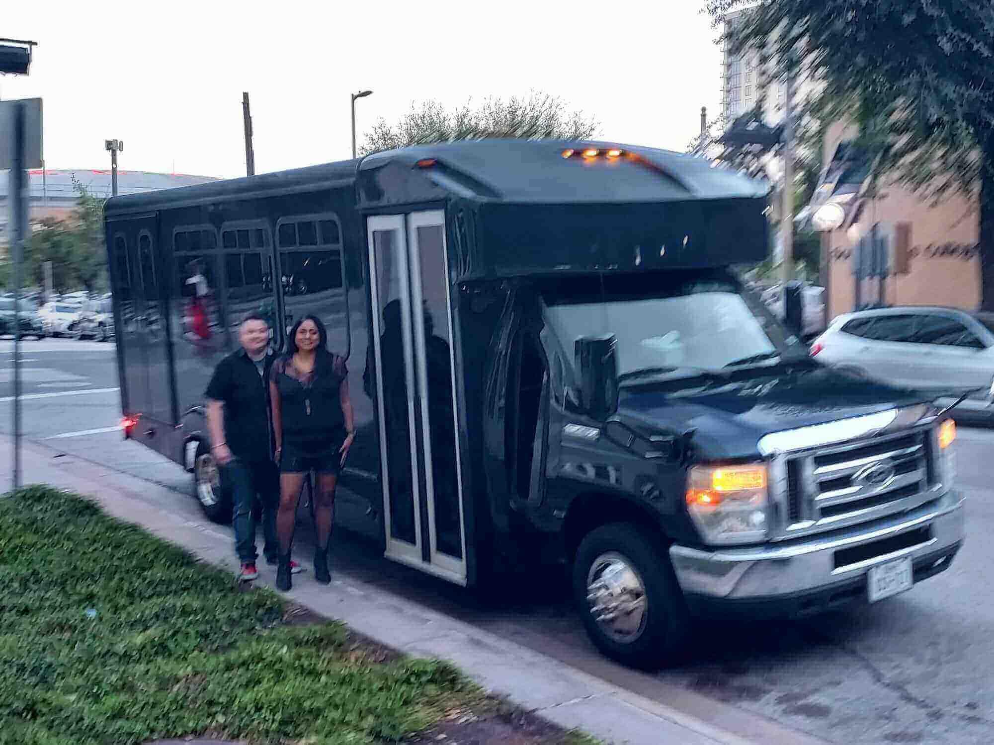 Reliable Houston Limos for Party Transfers by AAdmirals