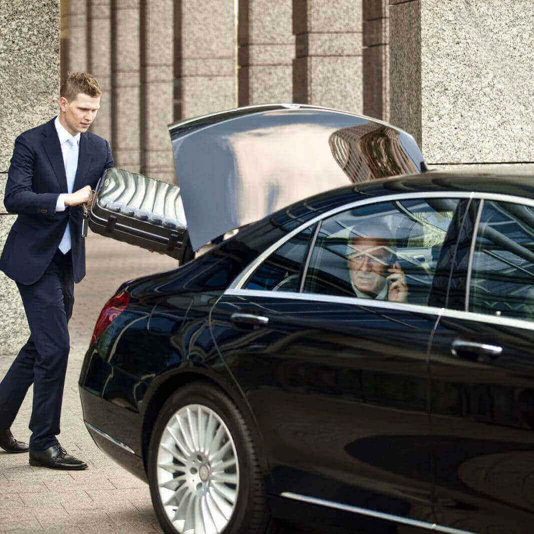 Reliable Shuttle & Private Transportation from Houston Airports to Galveston