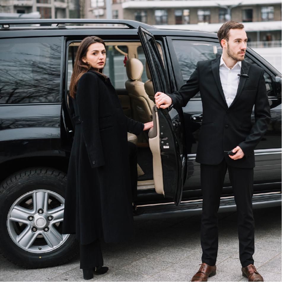 Professional Pasadena to IAH Airport Transportation