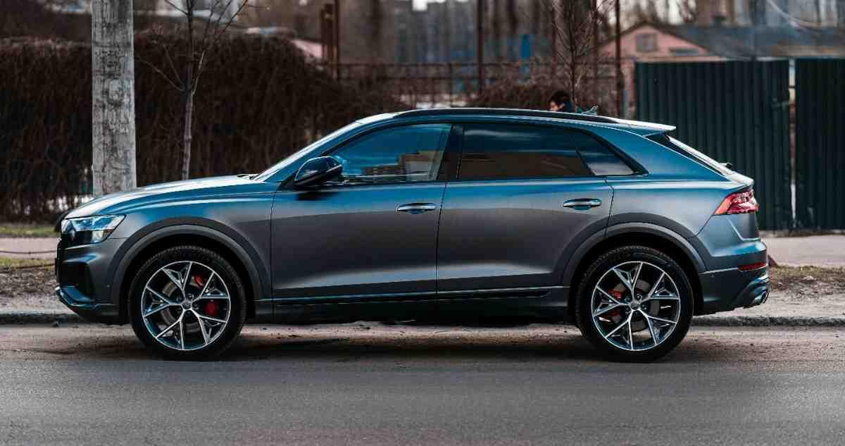 How to Choose the Perfect Vehicle for Your Houston Car Service  