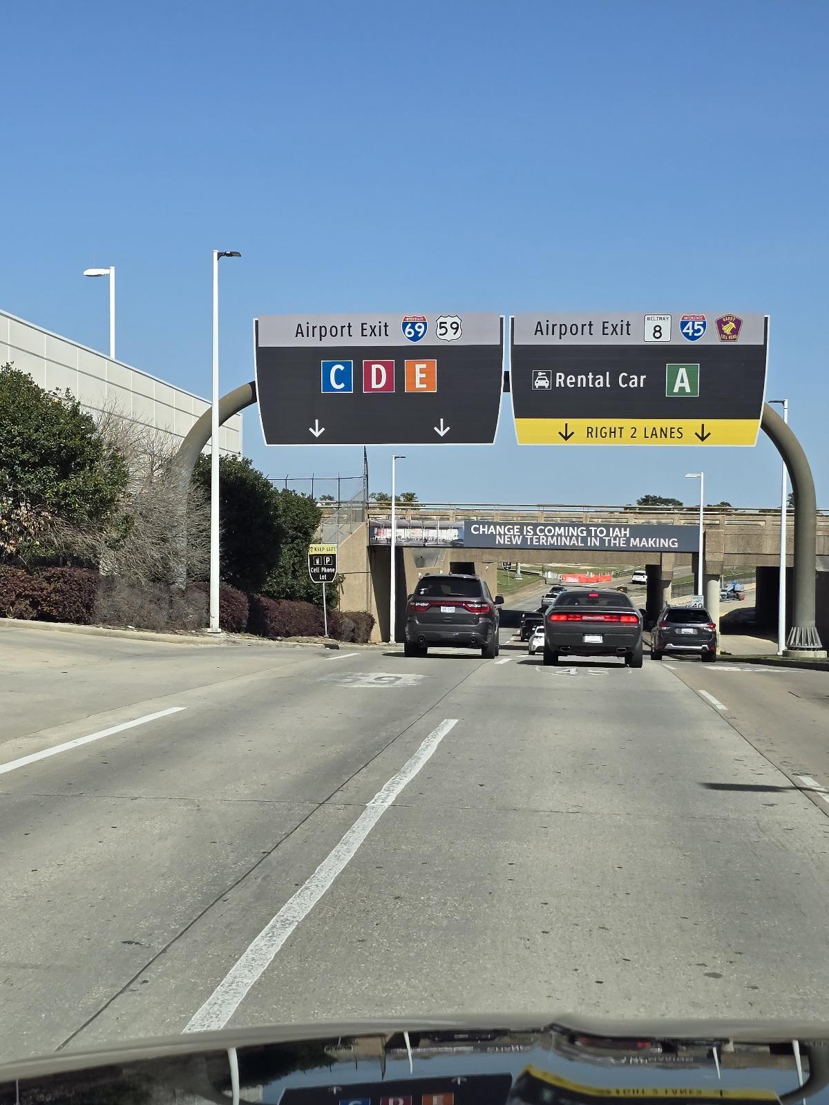 Complete Guide: Transportation From IAH to Downtown Houston, Galleria & Medical Center