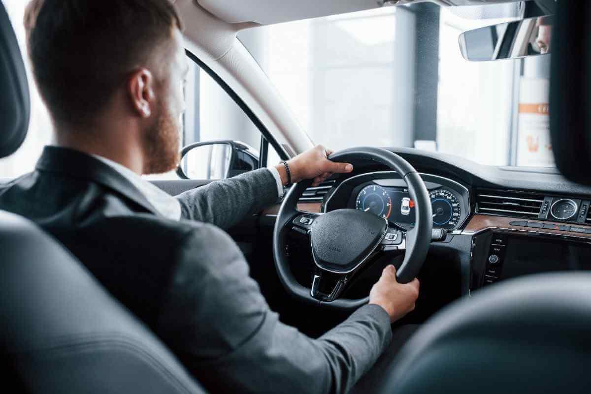 Top 7 Reasons to Choose a Tomball Limo Service
