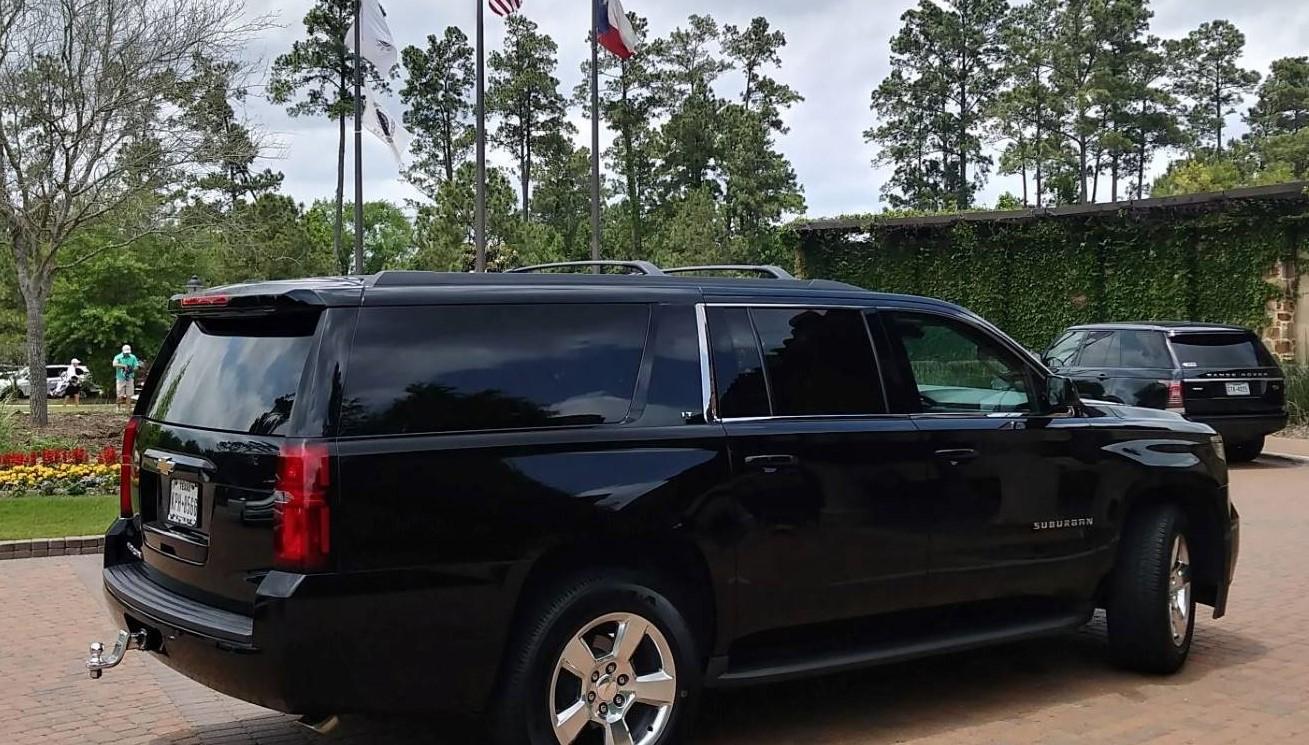 Instant Victoria to Houston Shuttle Booking with AAdmirals 