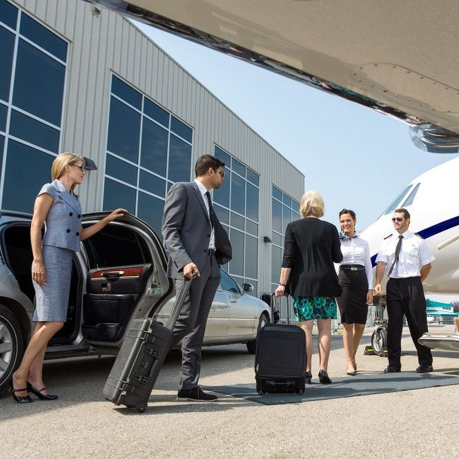 Premier Limo Service in Sugar Land for Airport & Events