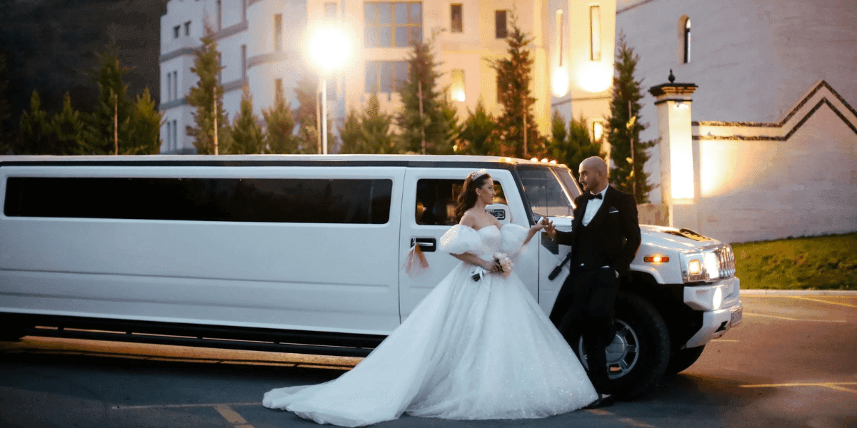 Making Wedding Limousines in Houston an Essential Part of Your Ceremony