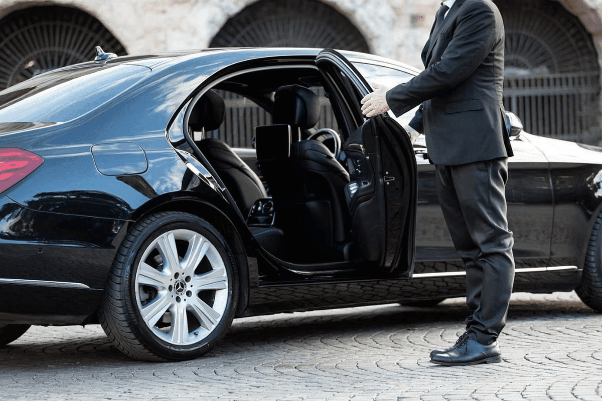 Introduction: Embracing Luxury Chauffeur Services in Houston with AAdmirals